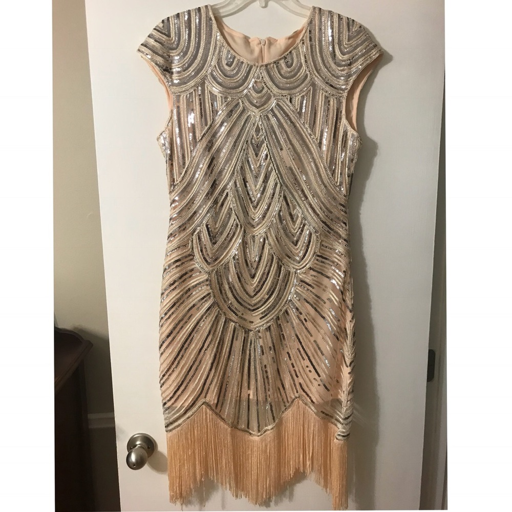 NWOT: Sequined, flapper style dress, size XL.